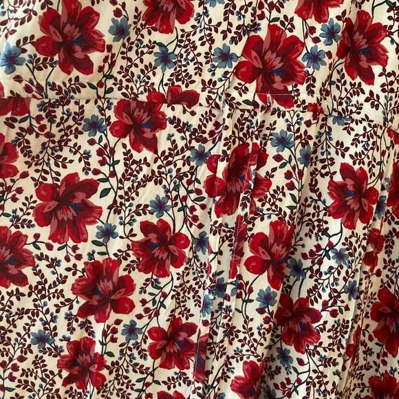 Brand new with tags floral dress - Picture 3 of 3